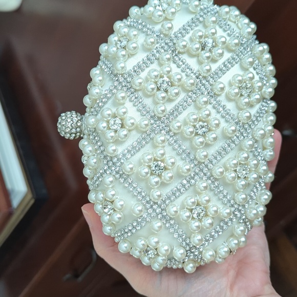 Aldo Evening Handbag - Picture 2 of 4